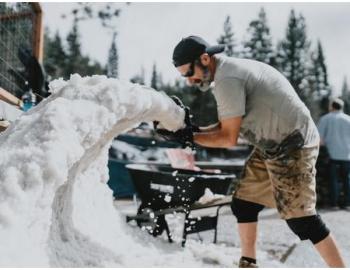 Snowfest river ranch snow sculpture